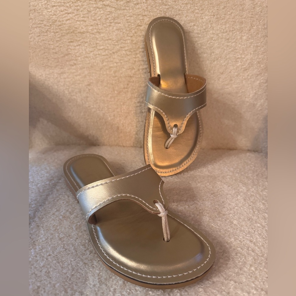 Authentic Kino Sandals Lily-Size 7, Gold
